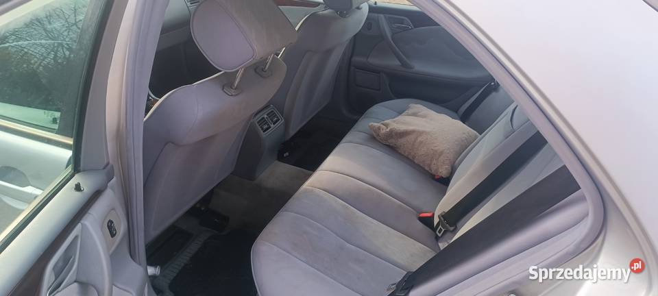 Mercedes E W210 LPG Górno