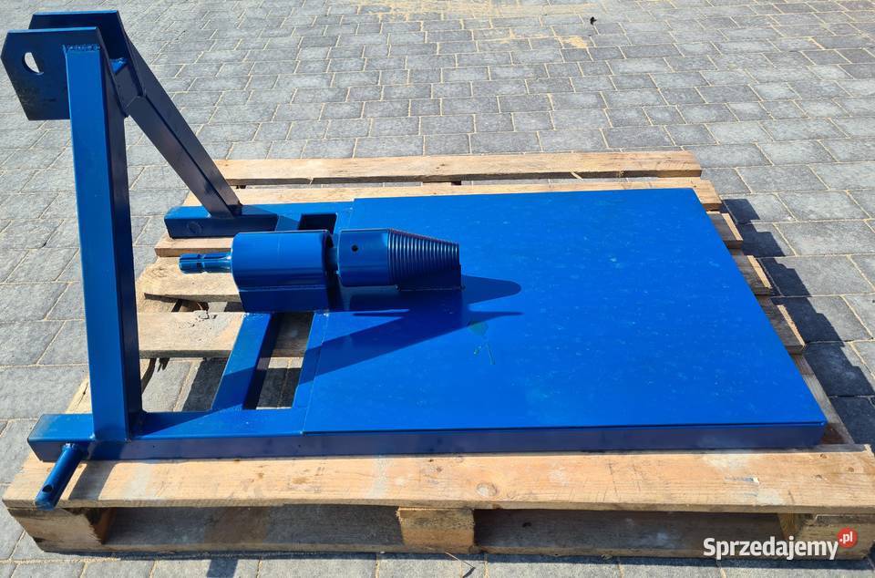 ROZSIEWACZ nawozu STRUMYK 12talerzowy gwarancja nieuszkodzony Korfantów sprzedam