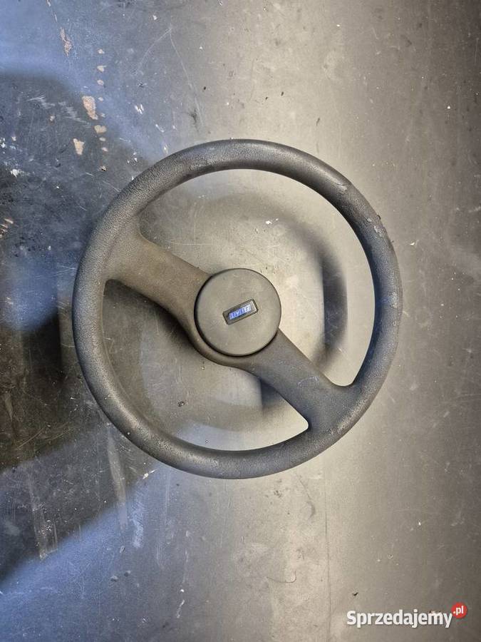 Kierownica fiat 126p elegant Rok produkcji 2000 Dobrodzień sprzedam
