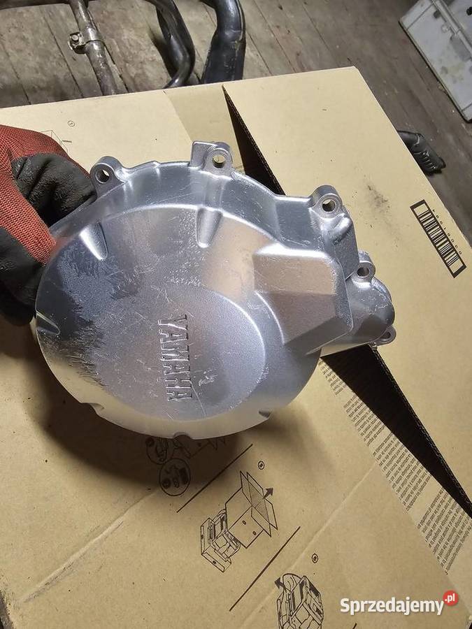 Yamaha FZ6 pokrywa dekiel osłona silnika lewa dolnośląskie Jelenia Góra