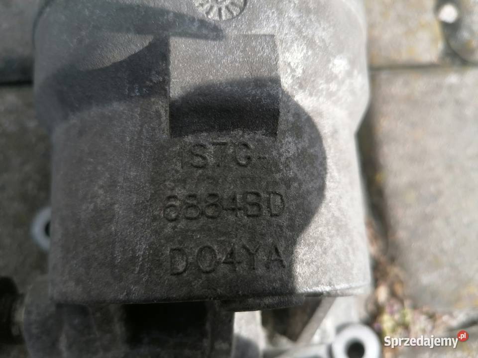 FORD MONDEO 23 B PODSTAWA FILTRA OLEJU osobowe Piaseczno