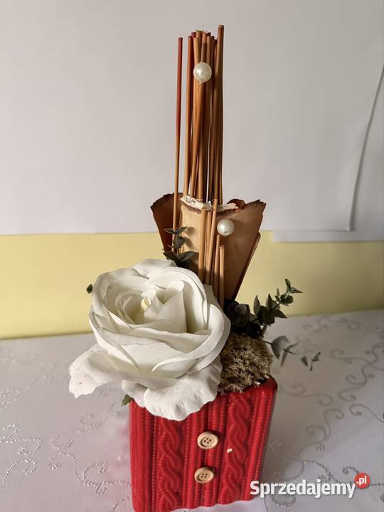 Kompozycja Kwiatowa w Ceramicznej Donicy Rojek Czerwionka-Leszczyny