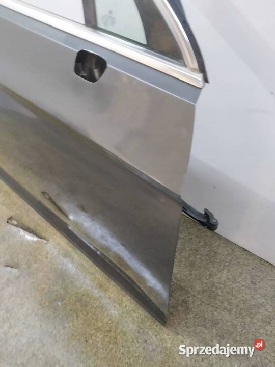 DRZWI PRAWE PRZÓD SZARE VW Volkswagen Passat Części samochodowe świętokrzyskie sprzedam