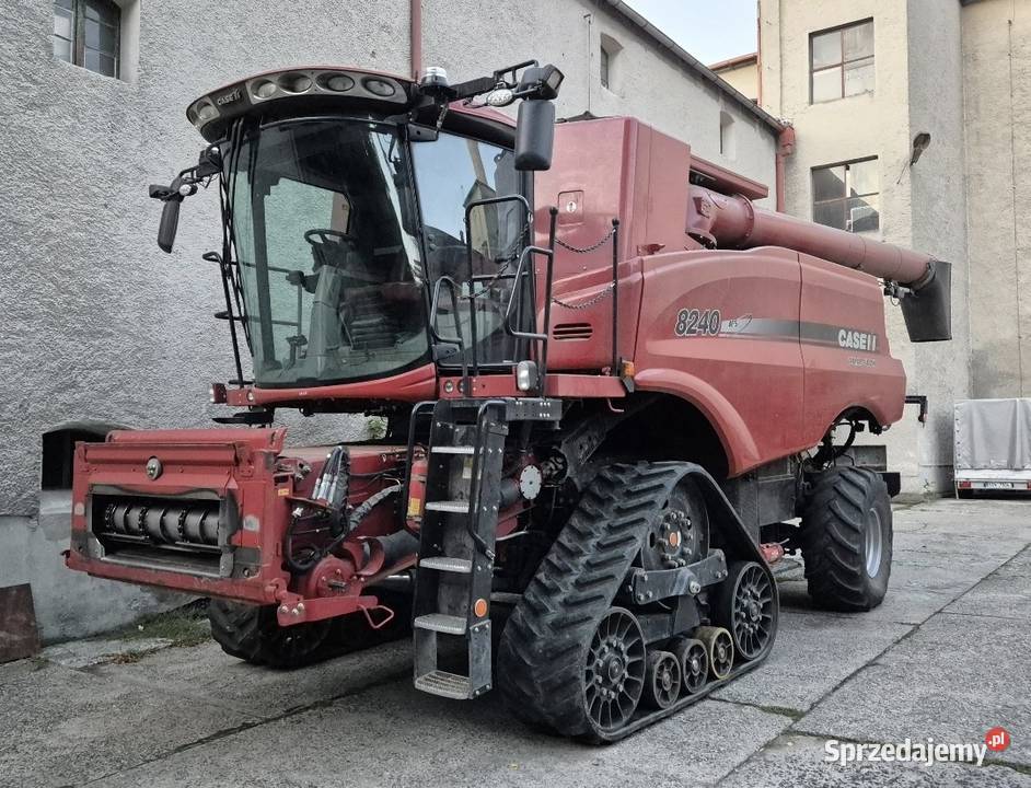 Case 8240 Głubczyce