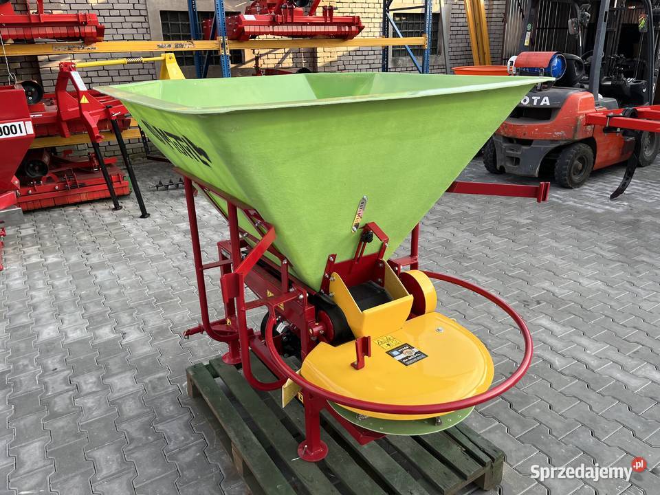 Rozsiewacz 300 KŁOS Motyl Dexwal altro na taśmę Staszów sprzedam