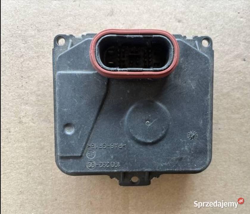 AUDI Q7 PRZETWORNICA LED 4M0907396AC osobowe