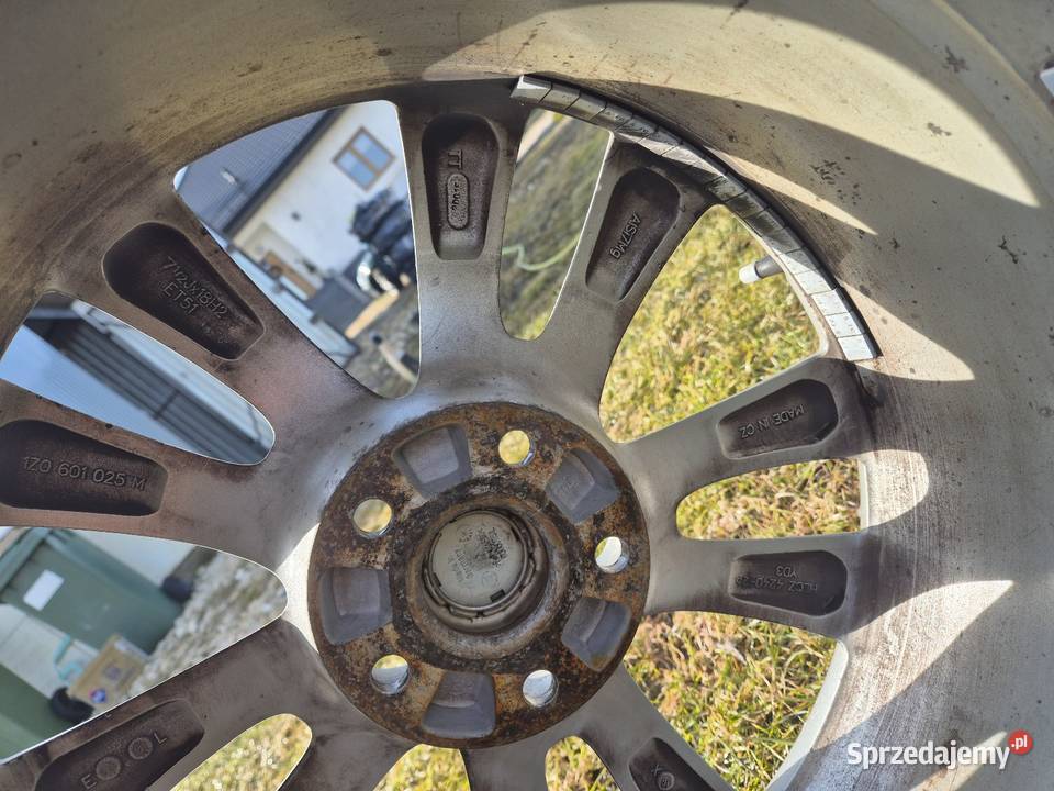 Koła letnie Skoda 5x112 18 RS Dąbrowa Zielona