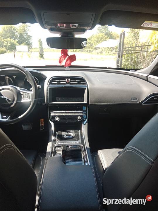 Jaguar XE gniazdo USB Motoryzacja Opole Lubelskie sprzedam