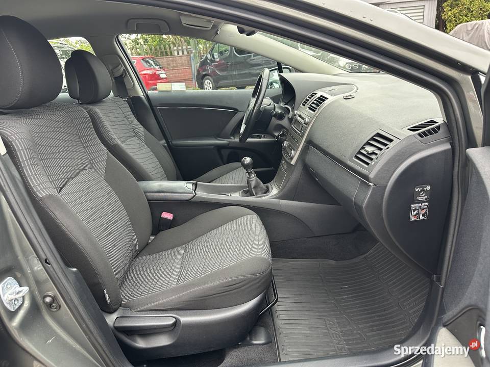 Toyota Avensis 20 D4D 126I rej 2012rSalon Warszawa