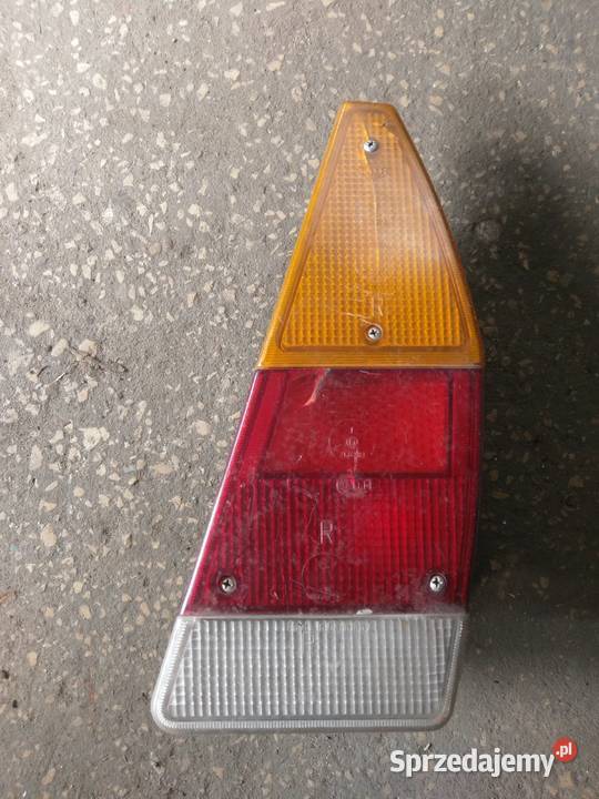 Lampa tył Volkswagen Passat B1 kombi prawa lampy tylne Iłża sprzedam