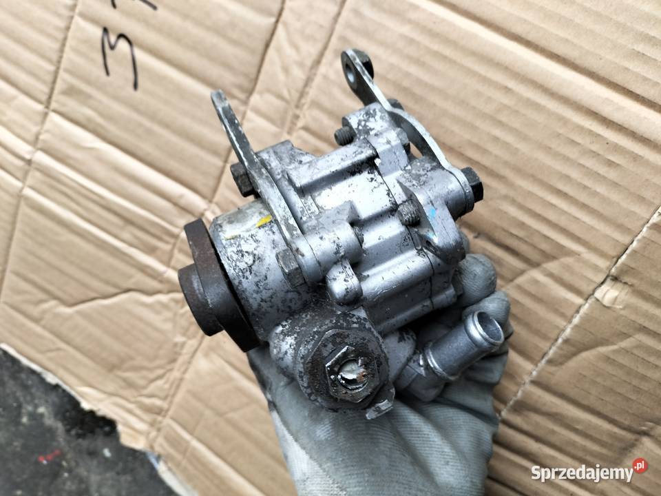 POMPA WSPOMAGANIA AUDI A4 B5 19 TDI 19 DI Części
