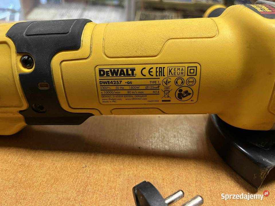 Szlifierka kątowa DeWalt DWE4257 1500W 125mm