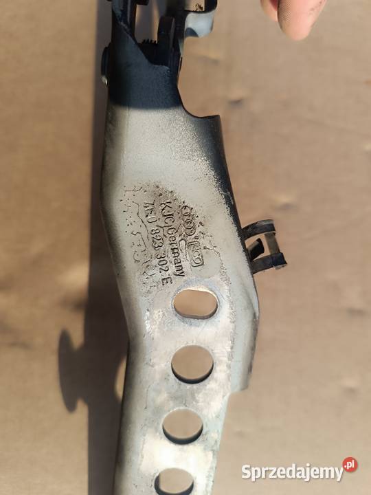 Audi A8 D3 40 TDI 2004r Zawiasy maski klapy Częstochowa