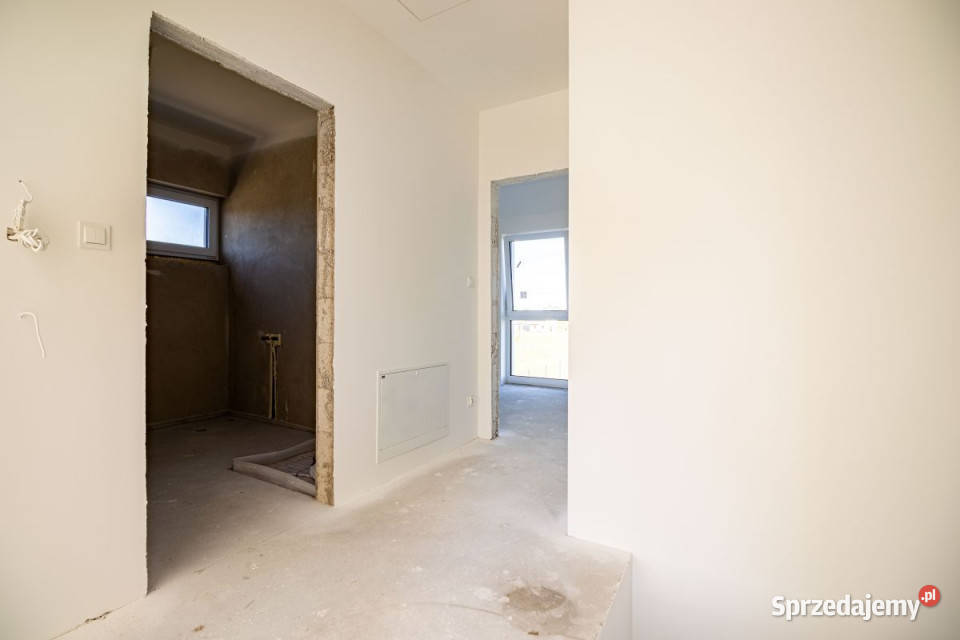 Dom bliźniak Gowino 12562m2 2 piętra Sprzedaż