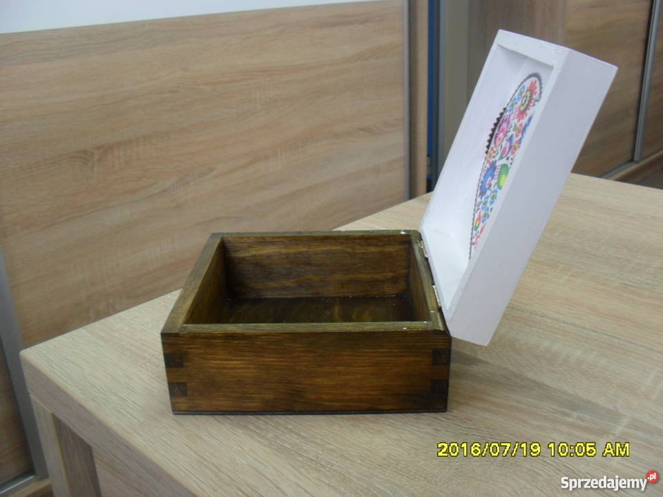 Niepowtarzalna szkatułka decoupage z imieniem inny kolor Bochnia sprzedam