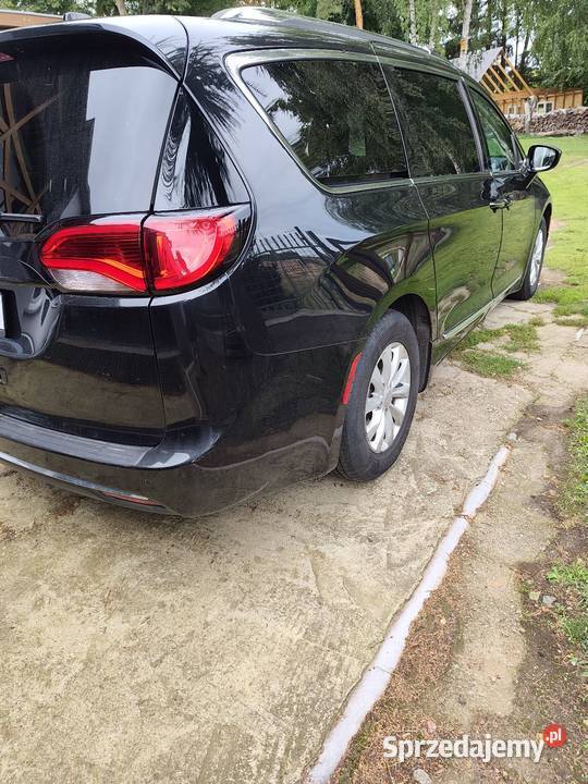 Chrysler Pacyfica 2018 kujawsko-pomorskie Łasin