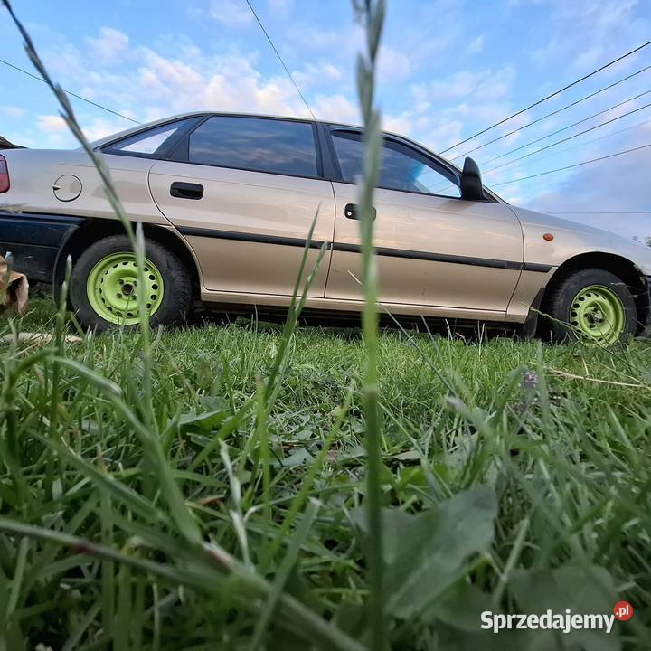 Oprl astra 14 8v 145 przebiegu Rok produkcji 2001 Kwików