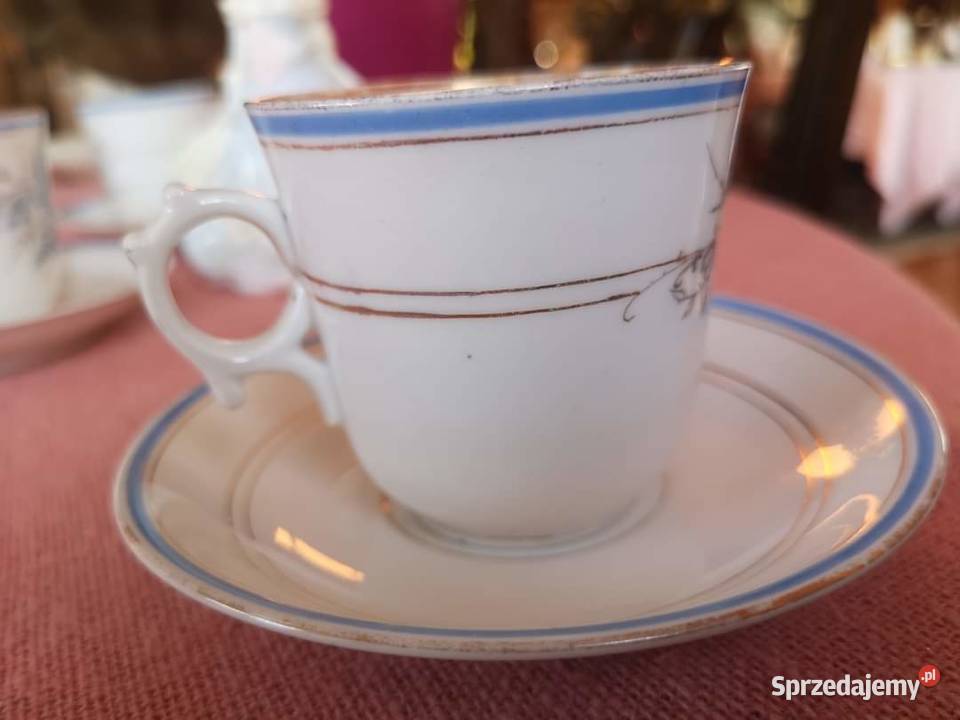 Filiżanka z wyciskiem numerycznym i literami Gdańsk