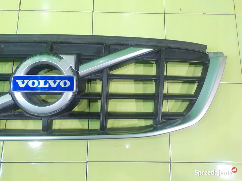 VOLVO XC60 24 D AUT 09r KOMBI 5D atrapa grill Suków