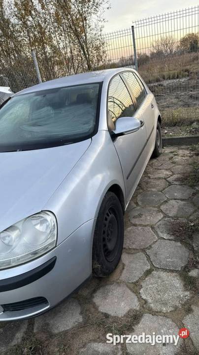 Golf 5 14benzyna 75 koni czytaj opis 4/5 Częstochowa
