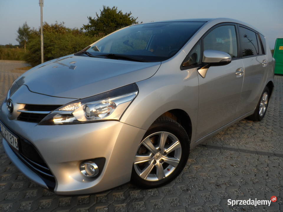 Toyota Verso 16 Skyview ZadbanaKAMERA Panorama welurowa tapicerka Verso Nowe Brzesko