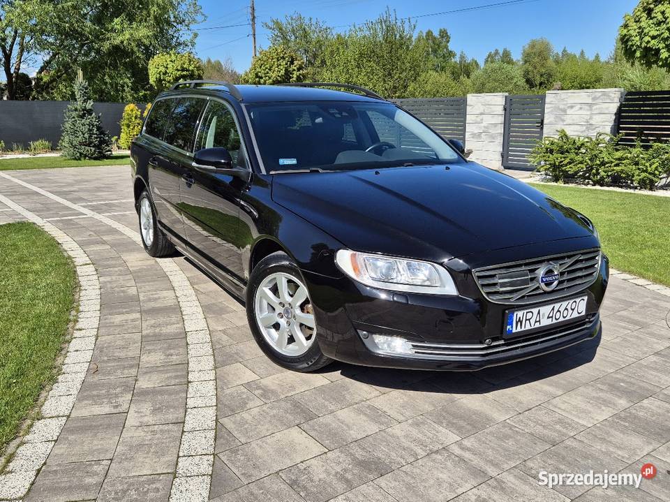 Volvo V70 D4 automat MOMENTUM Pionki sprzedam