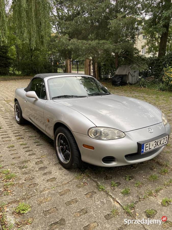 Zestaw felg z rantem i oponami Mazda mx5