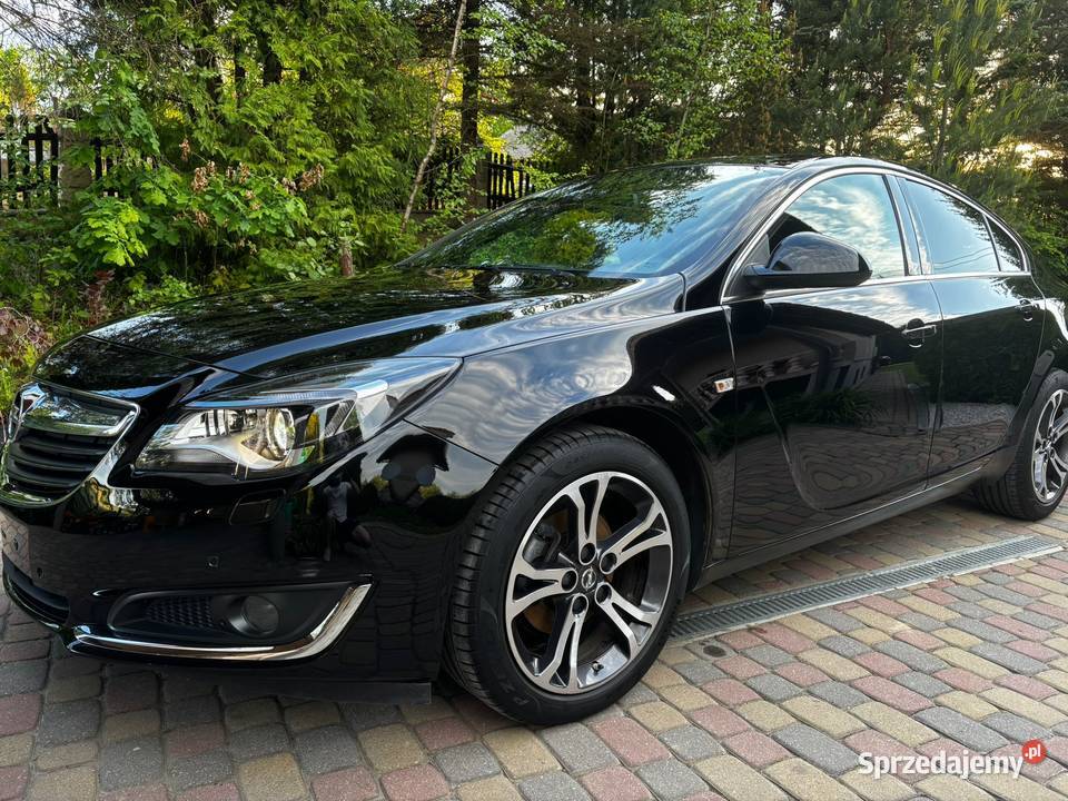Opel Insignia 16 Turbo 170 bogata wersja Rok produkcji 2017 Strzyżów