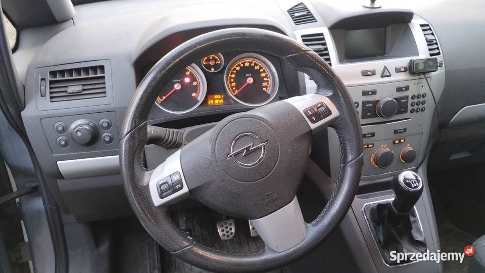 Opel zafira B 2008 17 Diesel