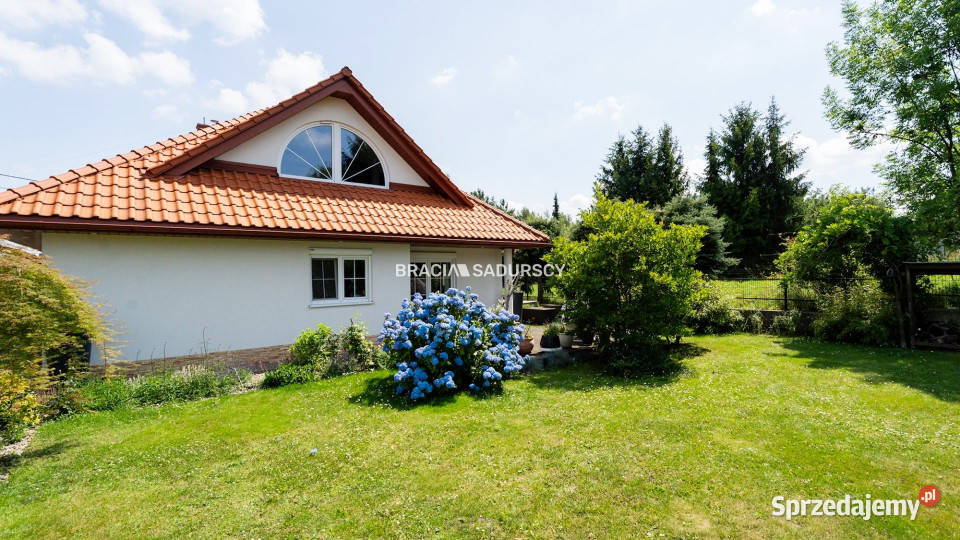 Dom wolnostojący Pielgrzymowice 180m2 do zamieszkania