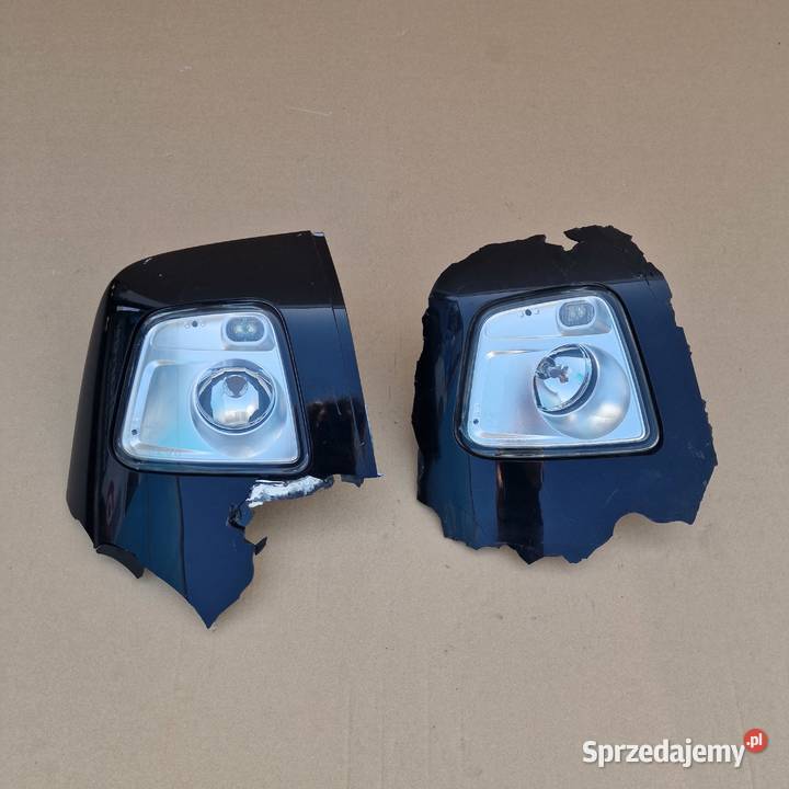 VOLVO FH4 HALOGEN PRAWY DACHOWY GÓRNY 82145721 Bieleń