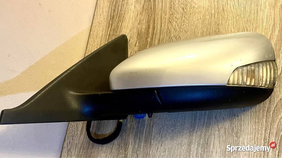 LUSTERKO LEWE 30744564 8 PIN E11015850 VOLVO S40 osobowe śląskie Katowice sprzedam