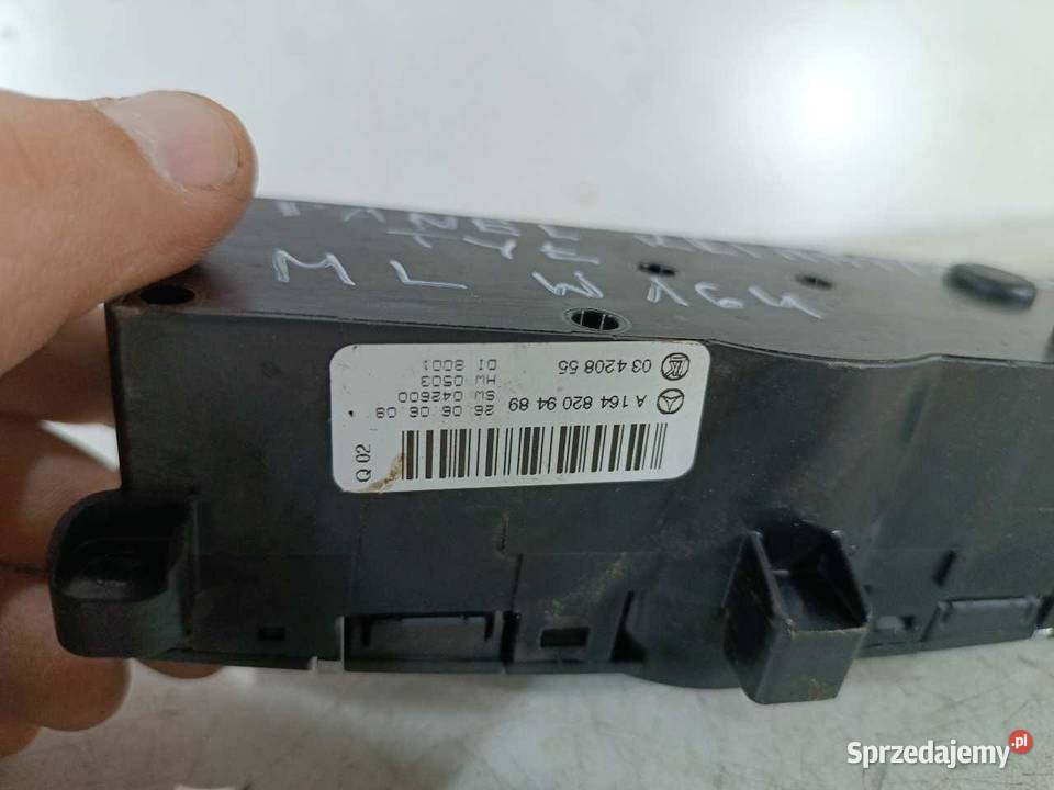 PANEL KLIMATYZACJI MERCEDES W164 A1648209489 Panele sterowania, przełączniki wielkopolskie