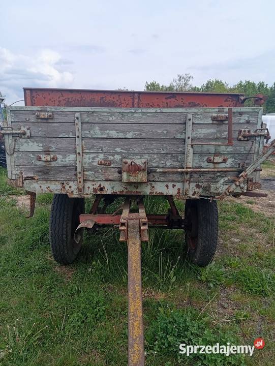 Rozrzutnik przyczepa 2w1 Gościejewo
