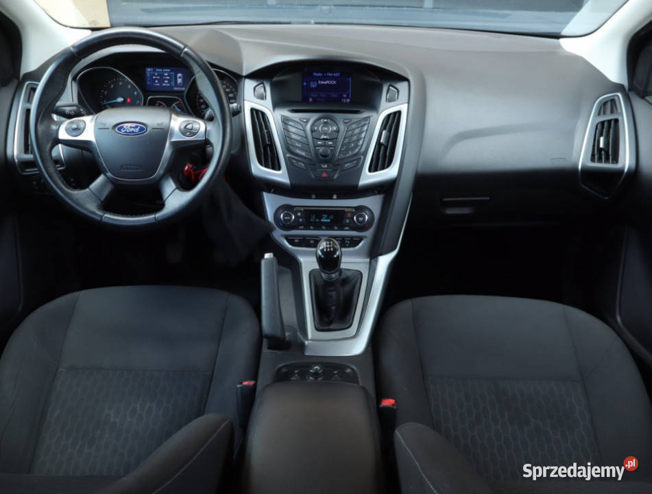 Ford Focus 10 EcoBoost manualna