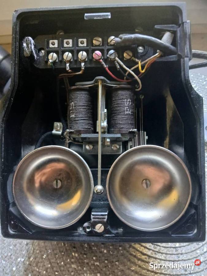 Stary telefon firmy Ericsson Telefony przewodowe