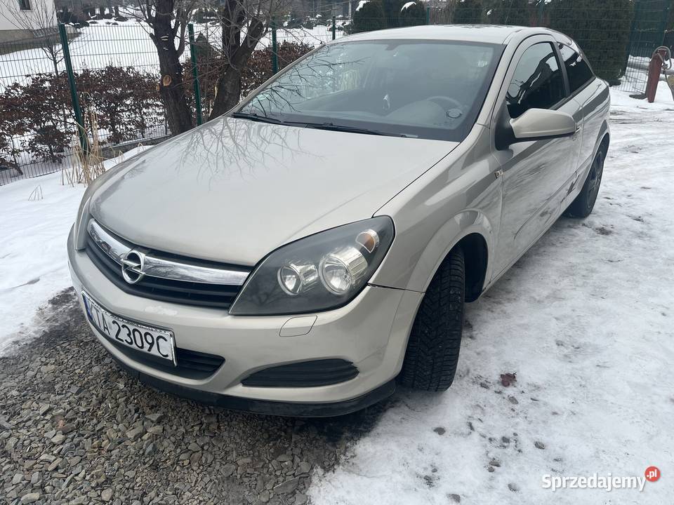 Opel Astra H GTC 16 benzyna 2006 komplet zimówki 271200km małopolskie Nowy Sącz