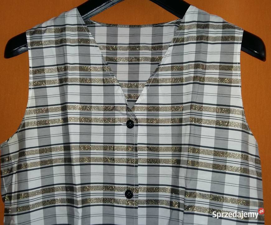 Bluzka letnia bez rękawówcała rozpinanaL bez rękawa łódzkie Łódź sprzedam