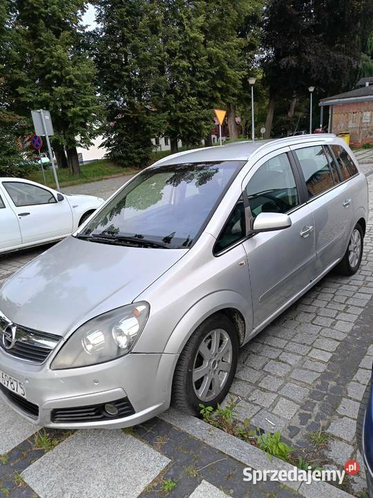 Opel Zafira B 19 CDTI automat Zafira