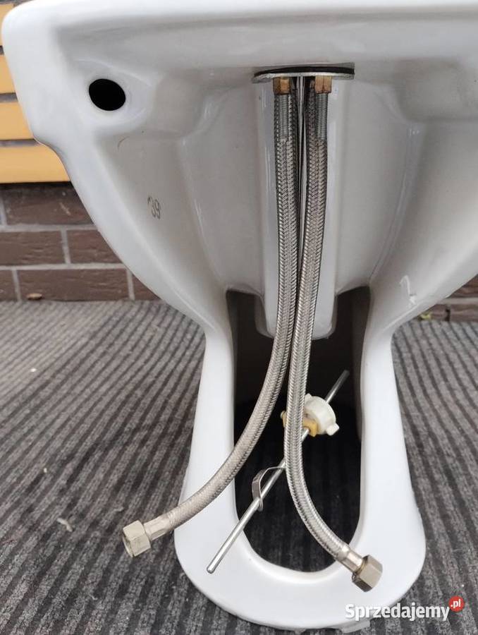 Bidet Cersanit EKO z baterią