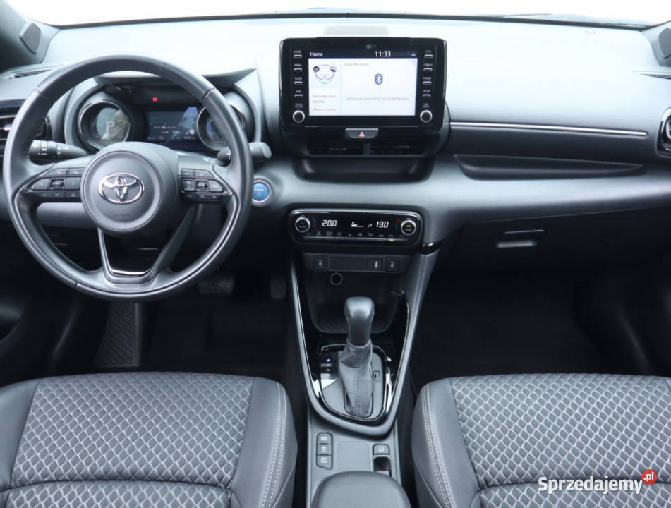Toyota Yaris 15 VVTi Hybrid 39475km Łódź