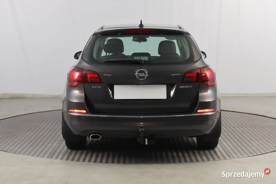Opel Astra 14 T