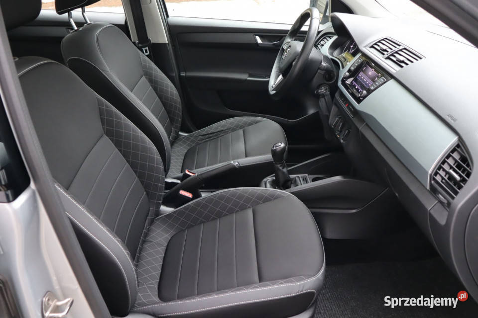 Skoda Fabia 10 TSI wielofunkcyjna kierownica śląskie Zabrze