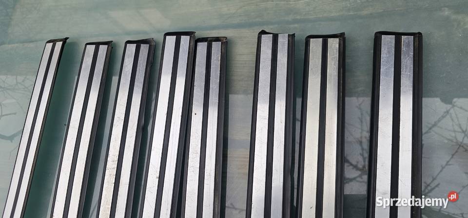 Listwa progowa tył mercedes w202 2026800335 Rok produkcji 1995 Pozostałe