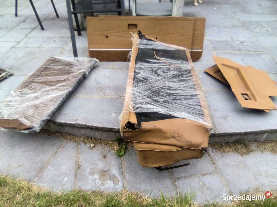 Fotele wnętrze Golf MK1 3D manualna Grójec