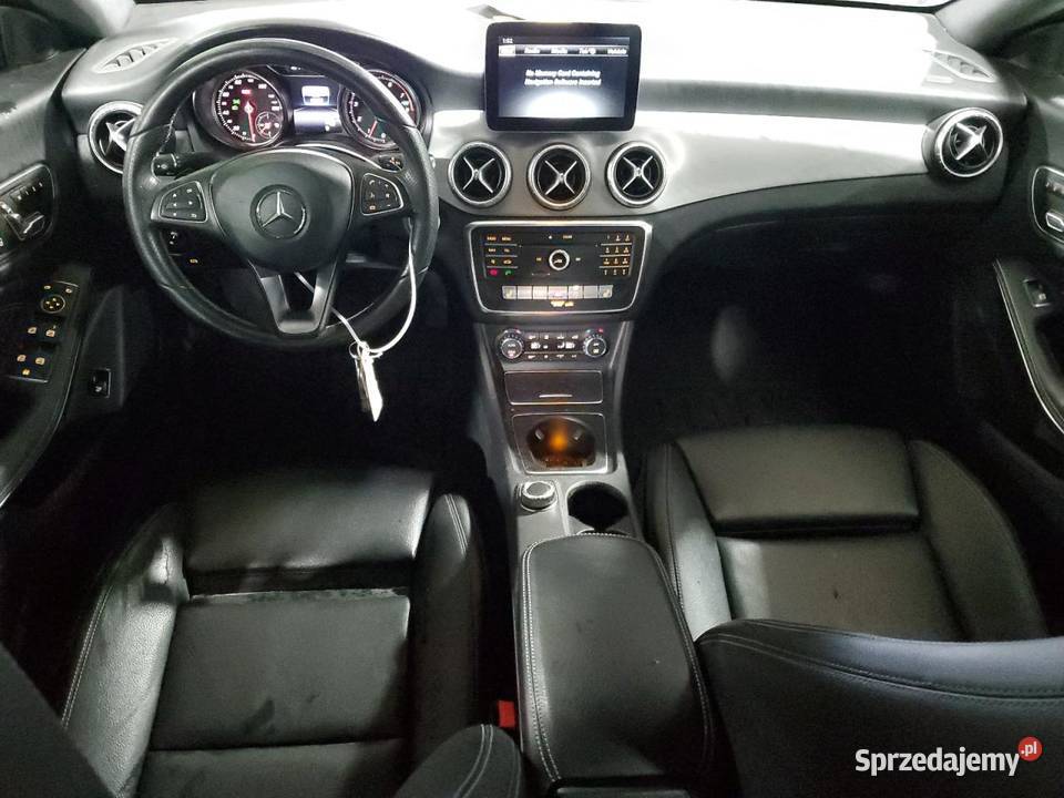 2016 MERCEDESBENZ CLA 250 4MATIC 4/5 Częstochowa