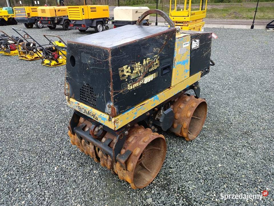 WALEC DROGOWY BOMAG BMP 851 722 dynapac Trzebnica