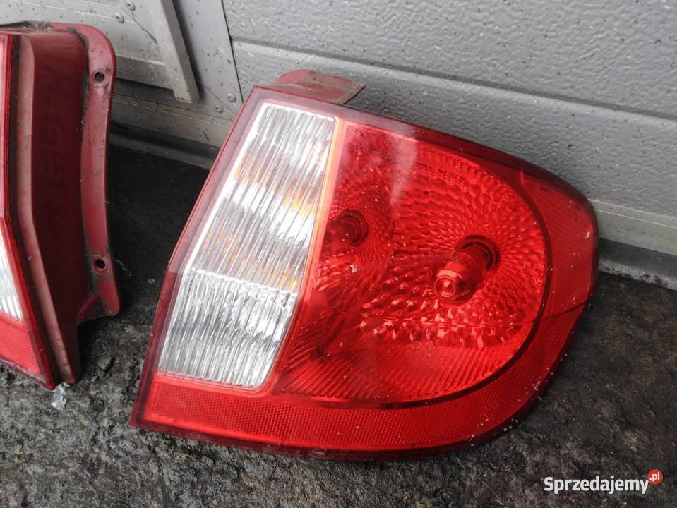 HYUNDAI GETZ 05 08 Lift lampa tył prawa lewa Włoszczowa