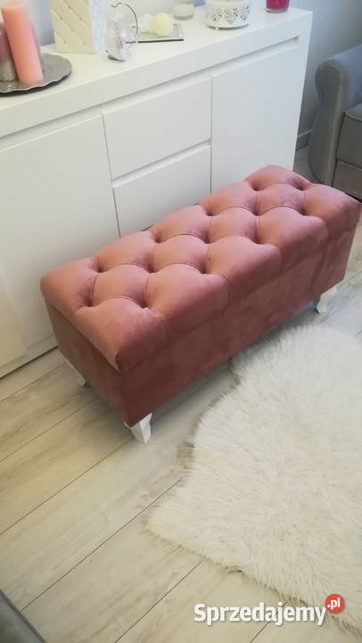 Pufa pikowana krysztalkami mazowieckie