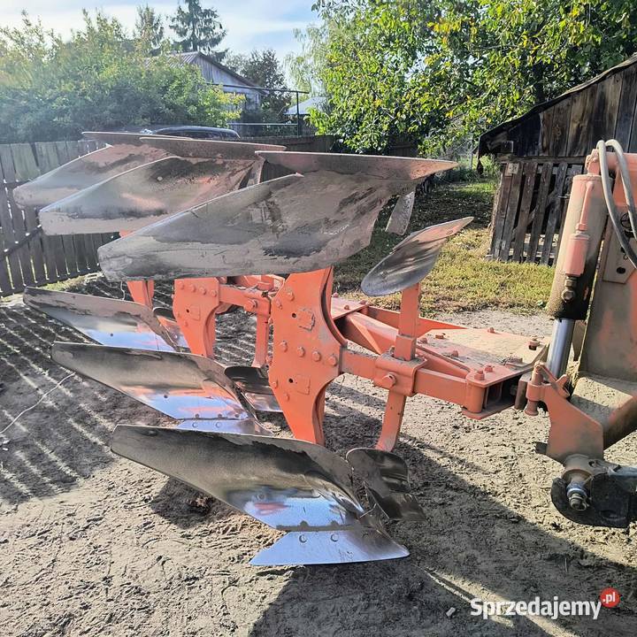 Sprzedam pług 3 skibowy obrotowy